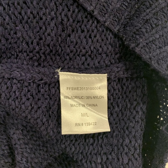 💛HP💛 Tobi Warm Me Knit Sweater, Size M/L - Picture 7 of 9